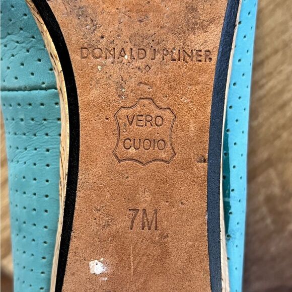 Donald J. Pliner | Cork Heel Toe Blue Turquoise Wedge Slip On Shoes 7 - Picture 9 of 9